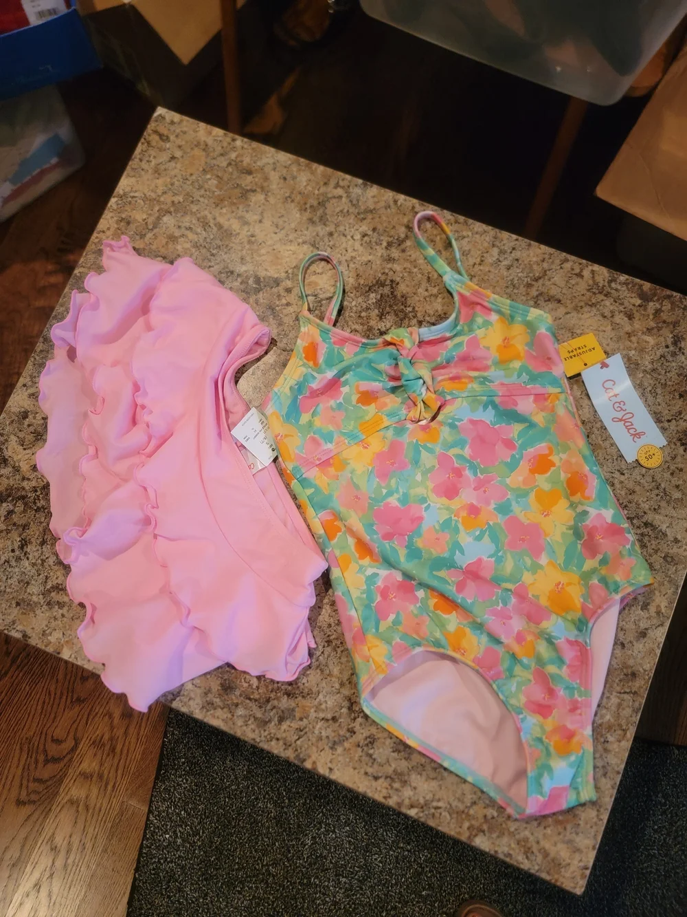 Cat & Jack Girls' Set Floral Printed 1 Piece Swimsuit & 1 Cover Up Skirt. Sz S